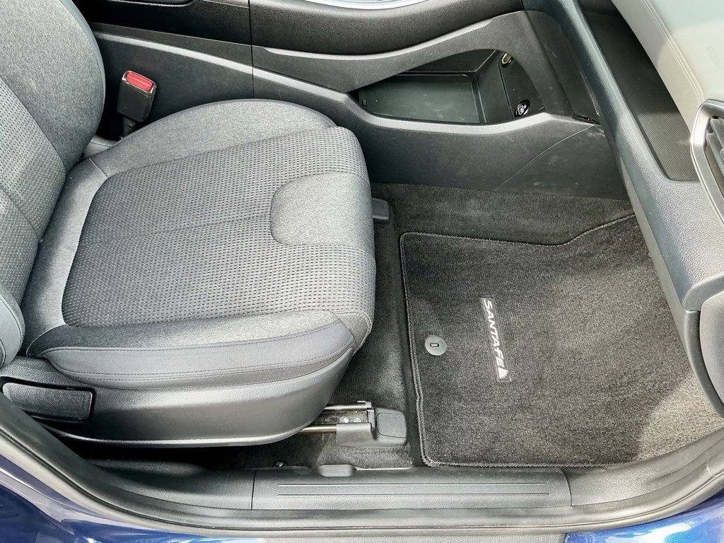 Used 2021 Hyundai Santa Fe SEL w/ Cargo Package image 23