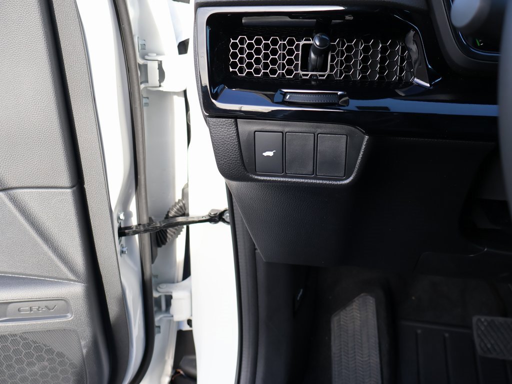 Certified 2026 Honda CR-V Sport Touring image 31