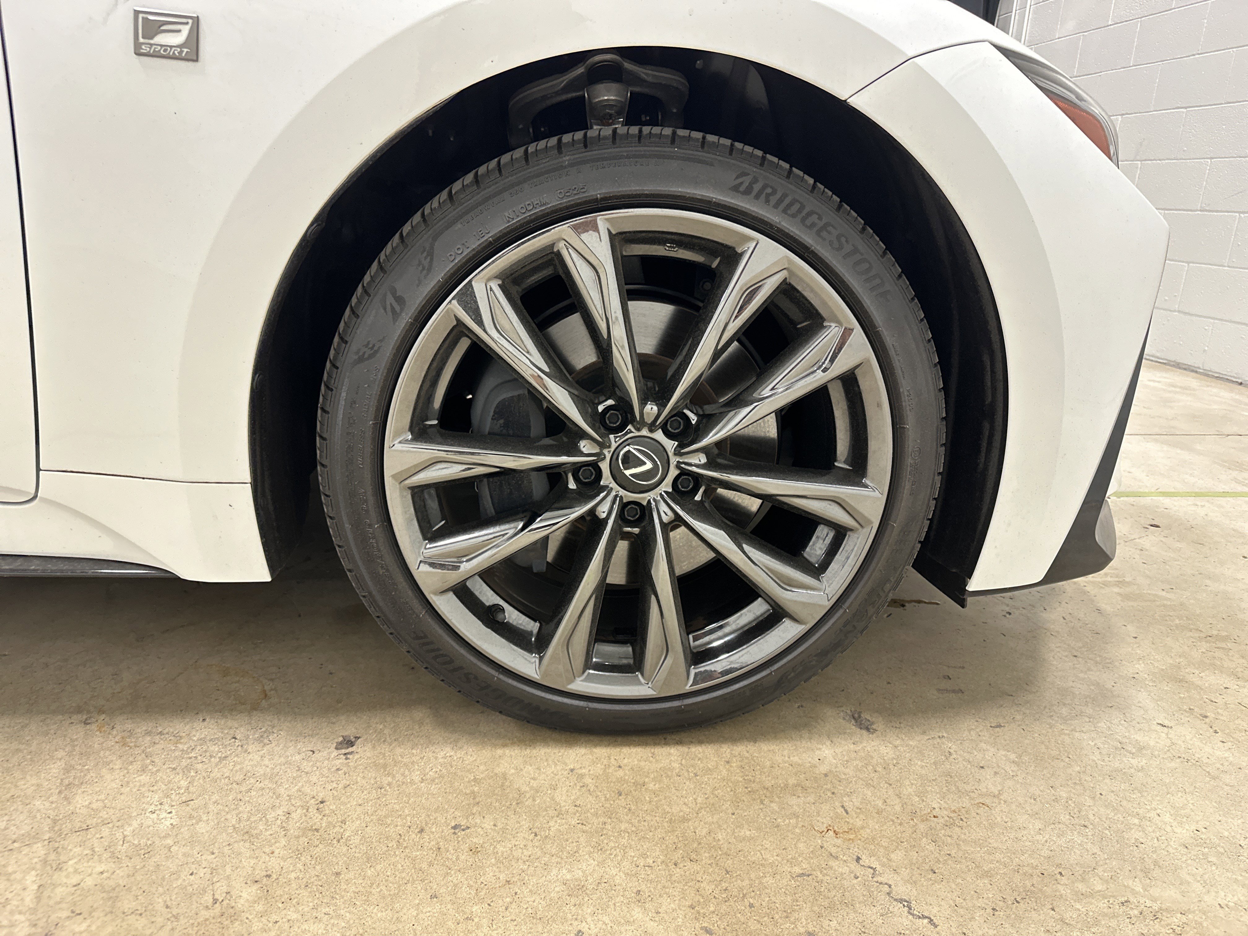 Used 2025 Lexus IS 350 F Sport w/ Navigation Package AWD/4WD image 13