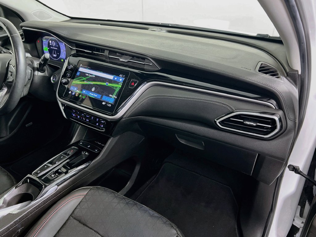 Used 2023 Chevrolet Bolt EUV Premier w/ Sun & Sound Package FWD image 29
