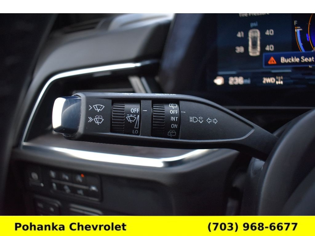 Used 2025 Chevrolet Tahoe Z71 AWD/4WD image 10