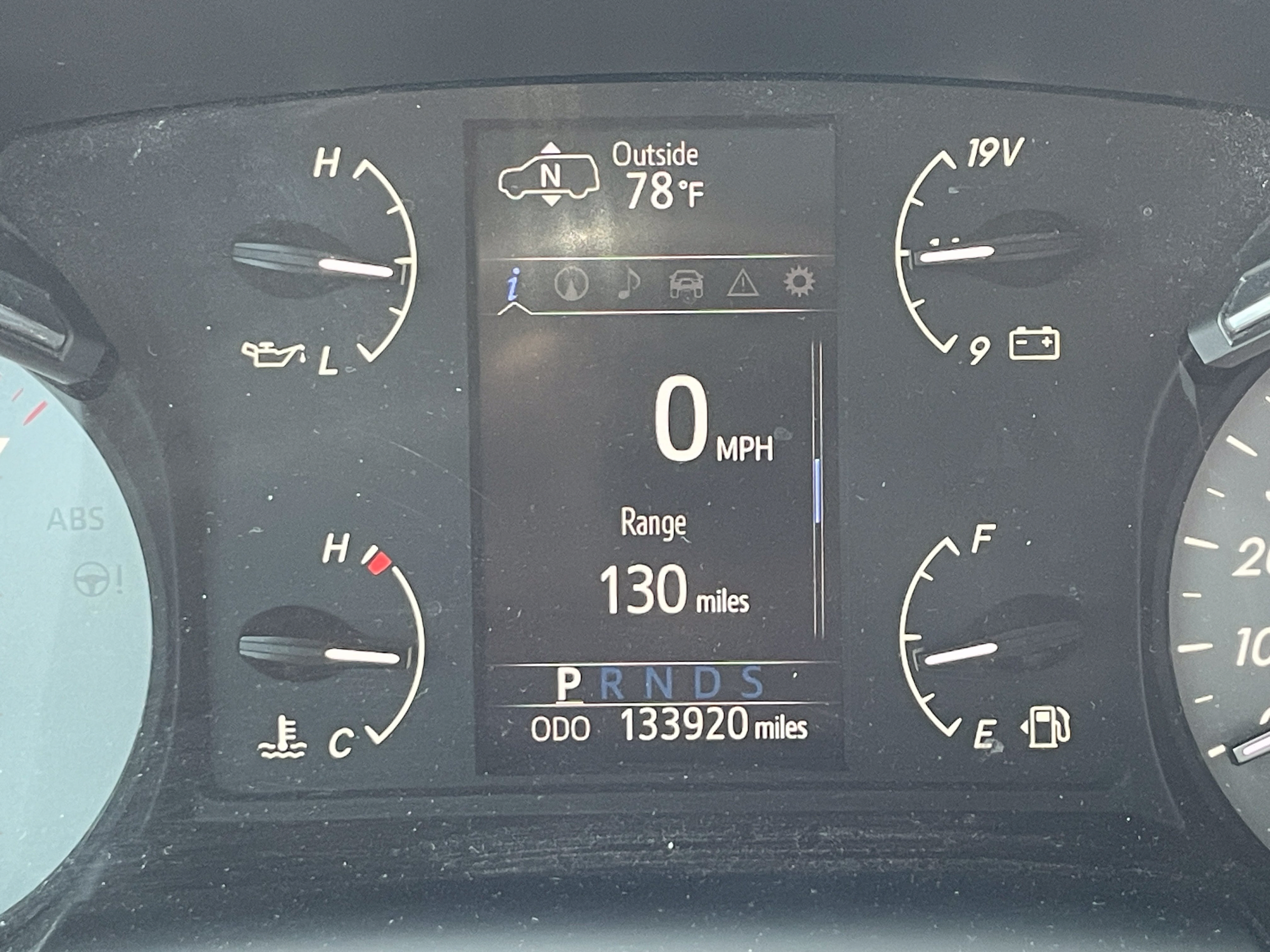 Used 2018 Toyota Sequoia Platinum AWD/4WD image 9