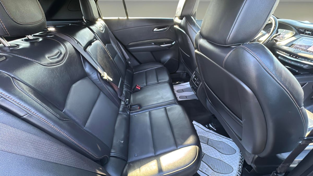Used 2019 Cadillac XT4 Sport image 14