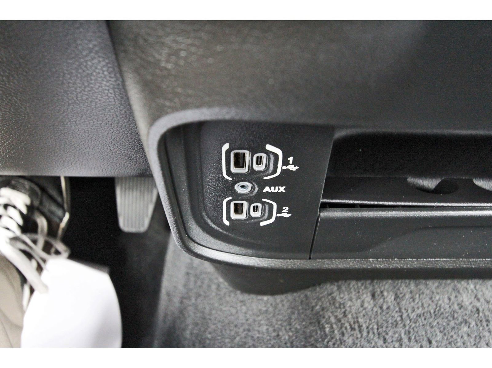 Used 2023 RAM 2500 Tradesman image 31