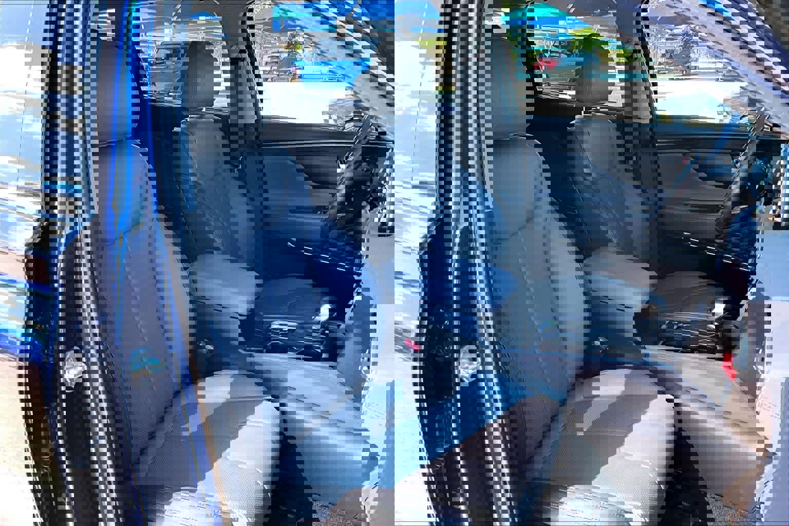 Used 2020 Hyundai Santa Fe Limited image 9