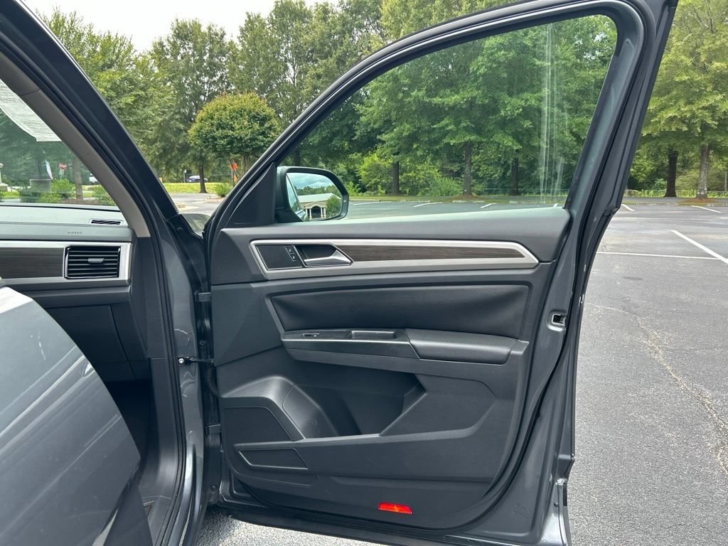 Used 2019 Volkswagen Atlas SEL FWD image 53