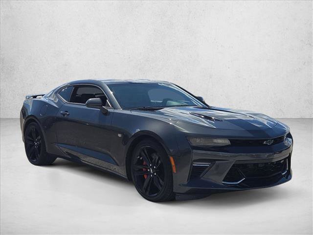 Used 2016 Chevrolet Camaro SS RWD image 3
