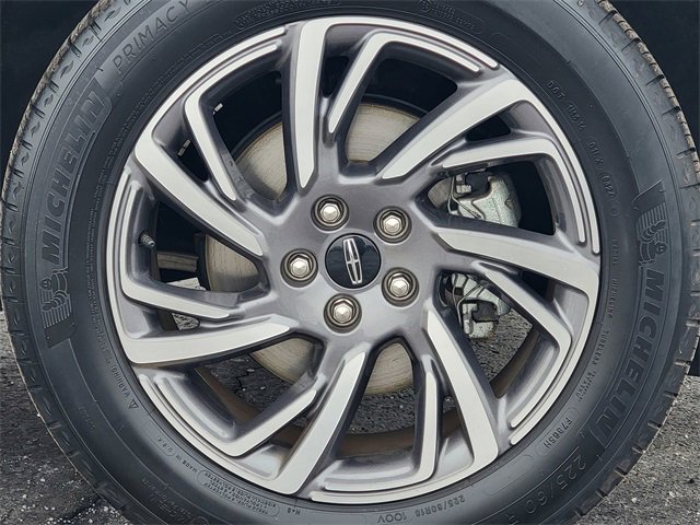 Certified 2024 Lincoln Corsair AWD w/ Equipment Group 101A image 17