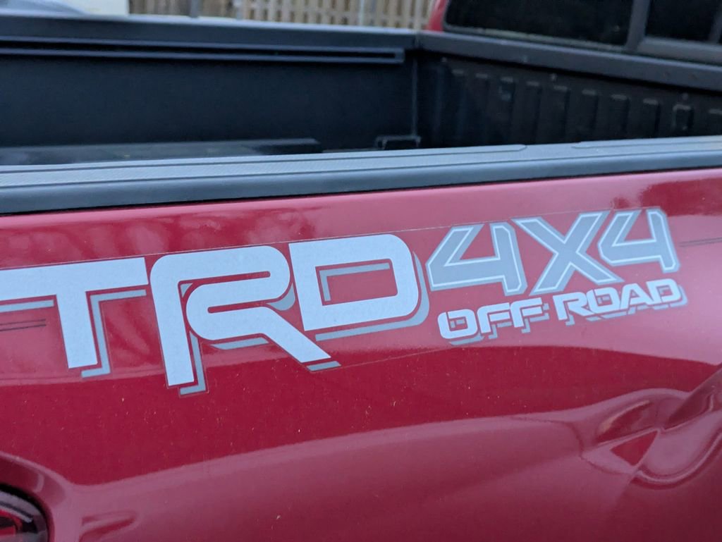 Used 2017 Toyota Tacoma TRD Off-Road w/ Tow Package image 8