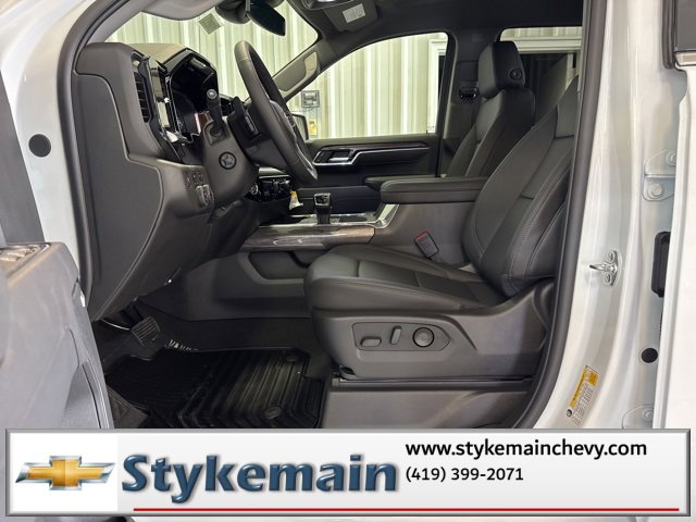 New 2025 Chevrolet Silverado 1500 LTZ w/ LTZ Convenience Package II image 36
