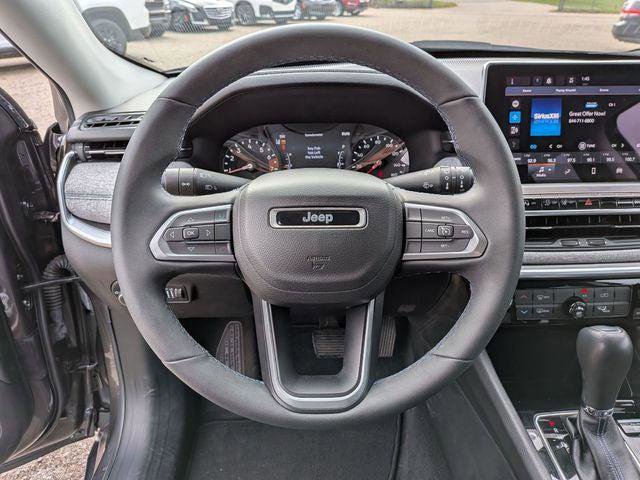 Certified 2022 Jeep Compass Latitude image 17