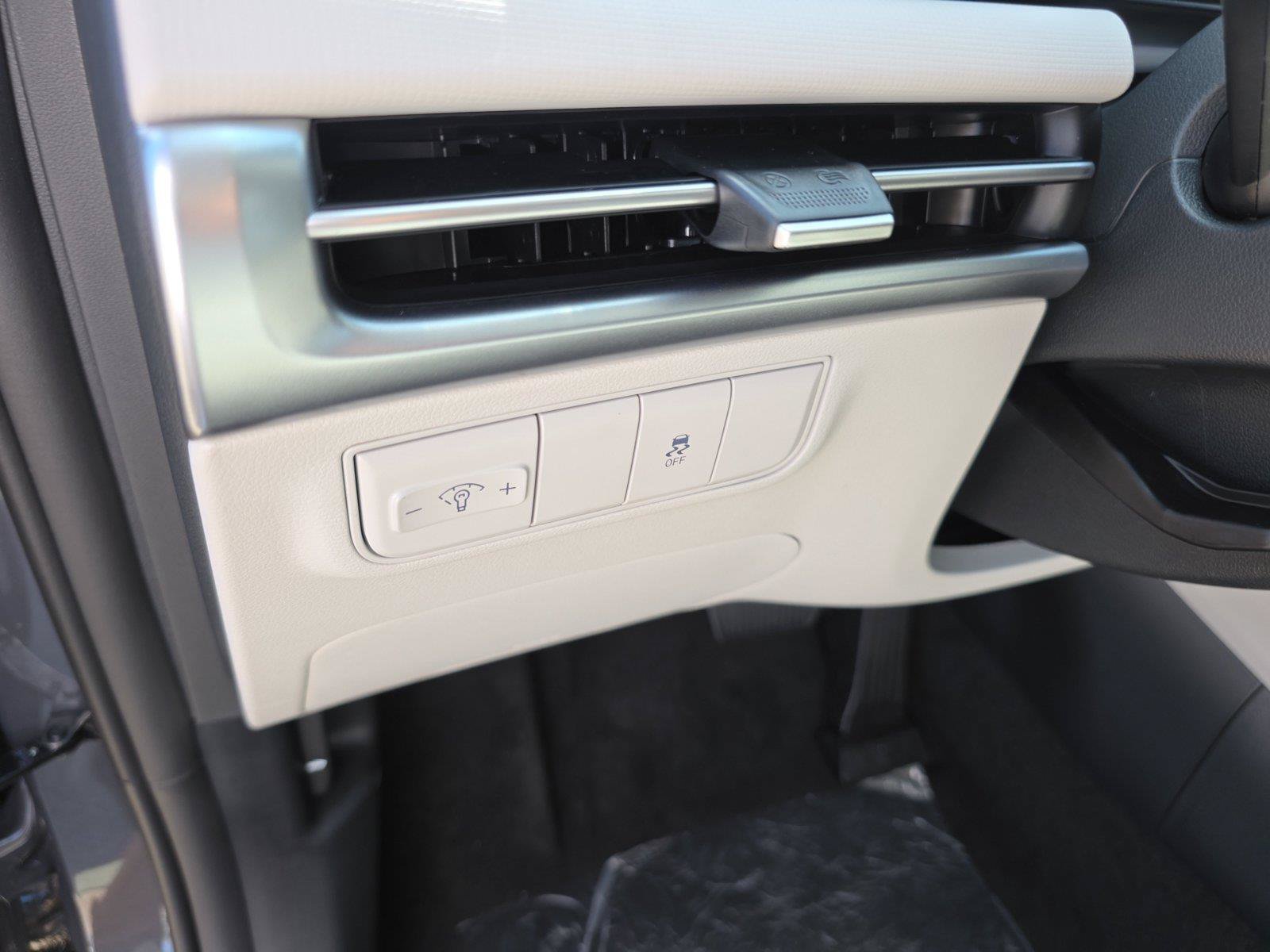 New 2026 Hyundai Tucson SE AWD/4WD image 12