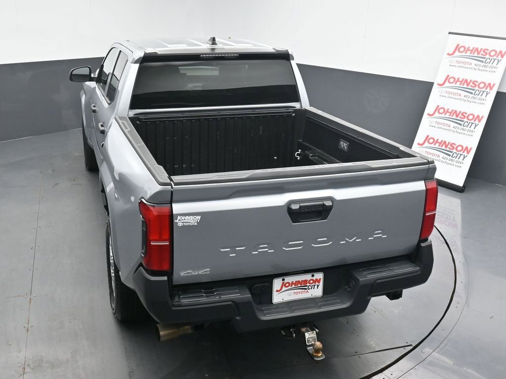 Used 2025 Toyota Tacoma SR image 31