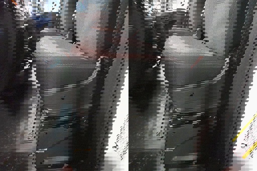 New 2026 RAM ProMaster 2500 w/ Convenience Group image 11