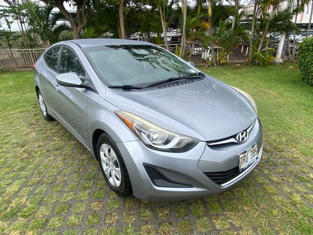 Used 2016 Hyundai Elantra SE FWD image 1