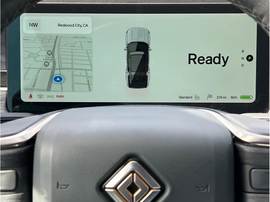 Used 2024 Rivian R1S Adventure image 15