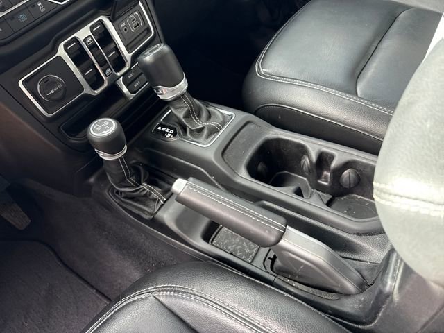 Used 2021 Jeep Wrangler Unlimited Sahara w/ Cold Weather Group image 24