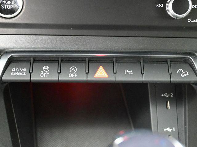 Used 2022 Audi Q3 2.0T Premium Plus w/ Premium Plus Package image 25