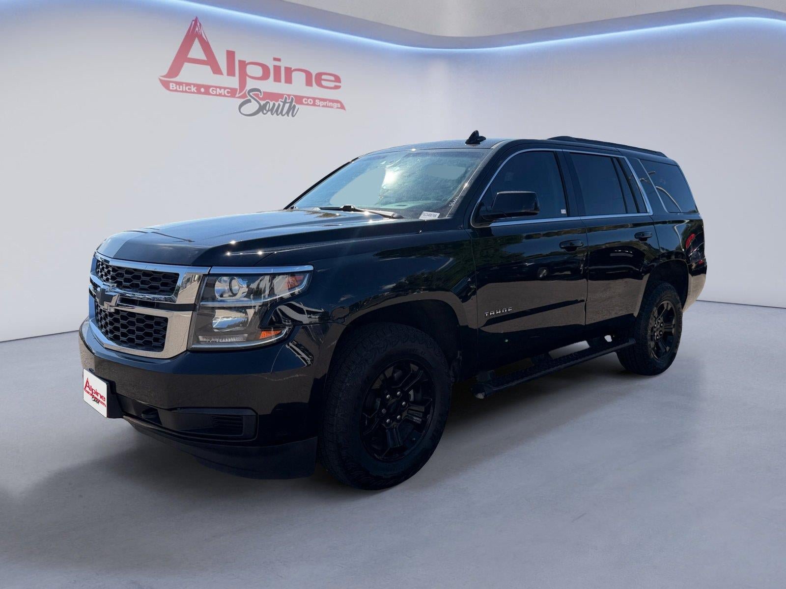 Used 2019 Chevrolet Tahoe LS w/ Enhanced Driver Alert Package AWD/4WD image 1
