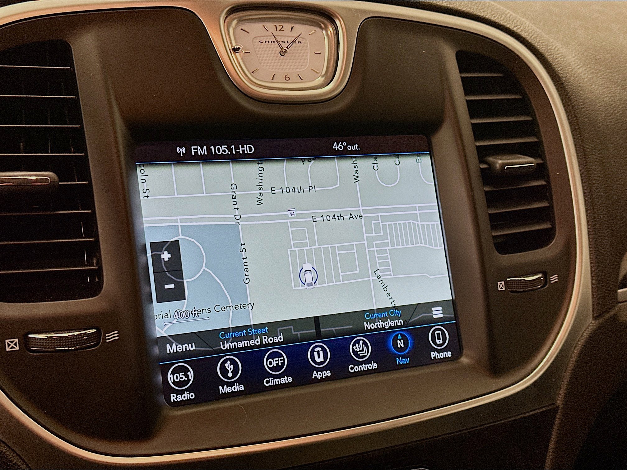 Used 2018 Chrysler 300 Limited AWD/4WD image 22