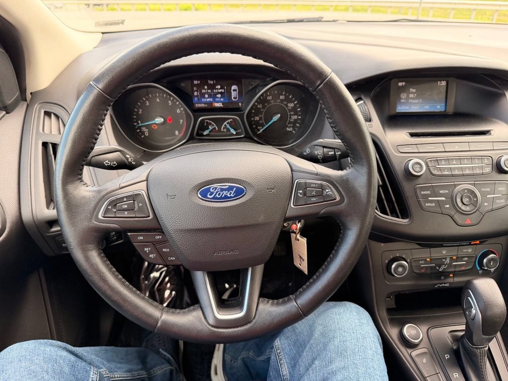 Used 2017 Ford Focus SE w/ Cold Weather Package FWD image 12