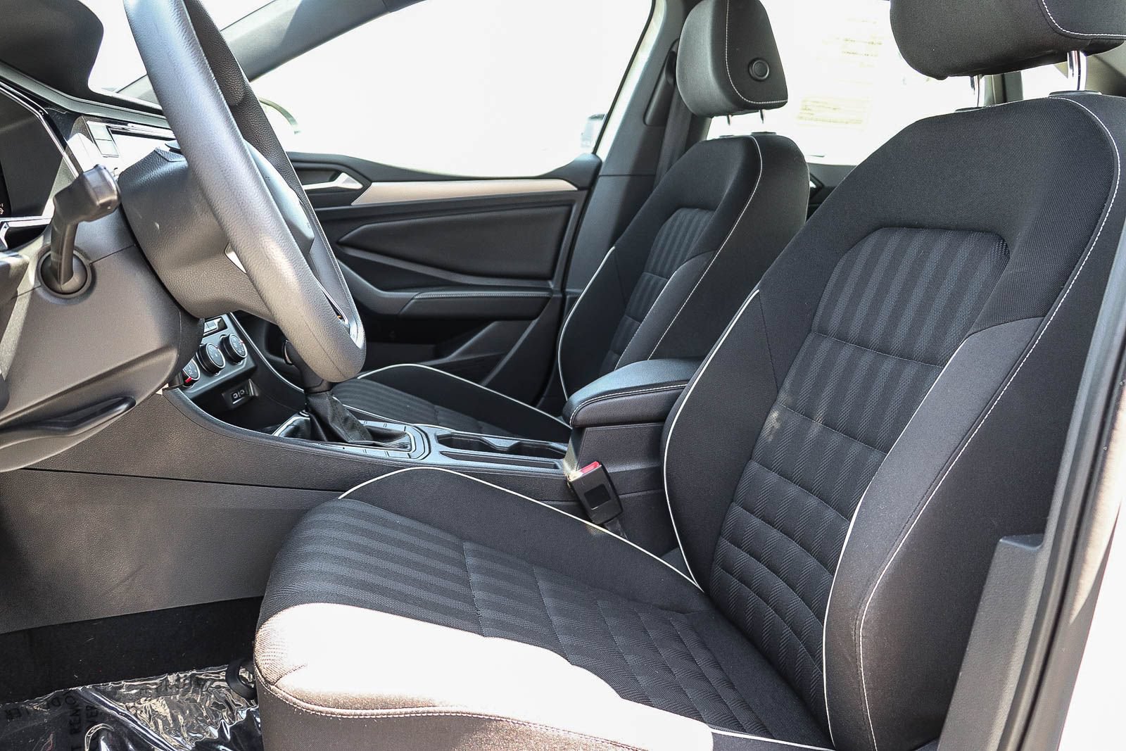 Used 2022 Volkswagen Jetta Sport FWD image 19