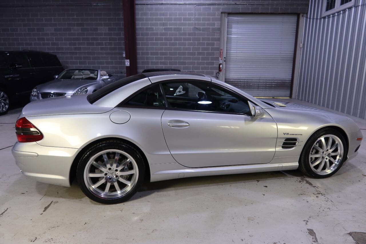 Used 2005 Mercedes-Benz SL 55 AMG SL 55 AMG 2dr Convertible image 41