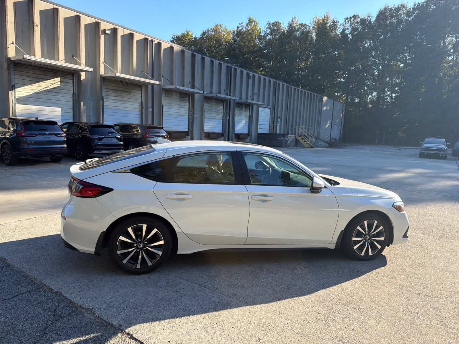 Used 2024 Honda Civic EX-L image 12