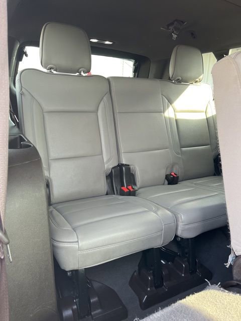 Used 2022 GMC Yukon XL SLT AWD/4WD image 39