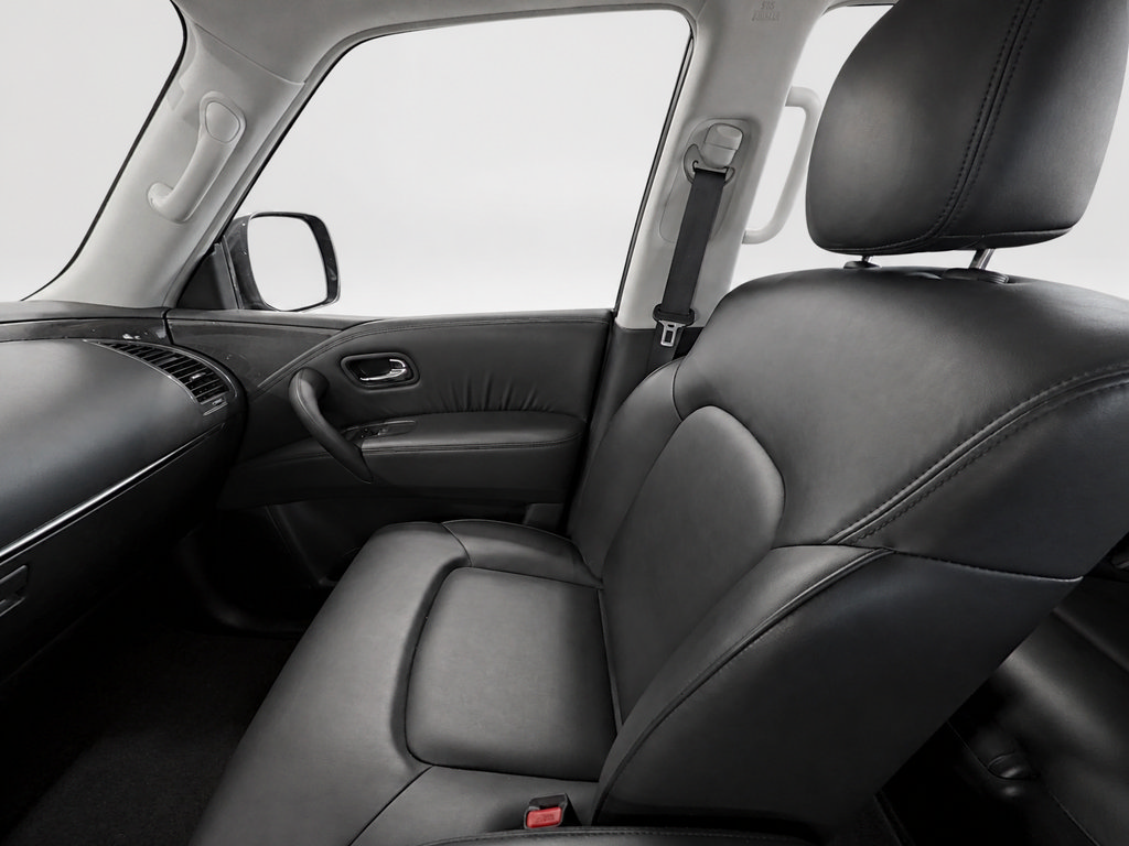 Used 2022 Nissan Armada SV AWD/4WD image 15