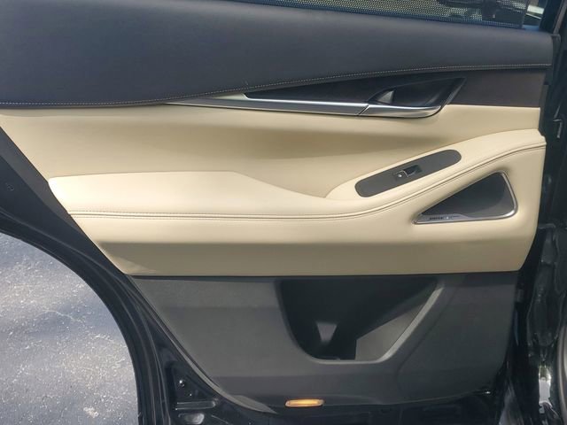 Used 2025 INFINITI QX60 Sensory w/ Vision Package image 7