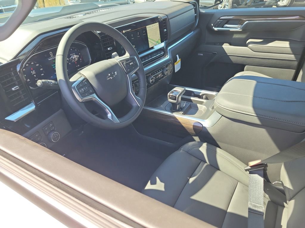 New 2026 Chevrolet Silverado 1500 LT Trail Boss w/ LT Trail Boss Premium Package image 3