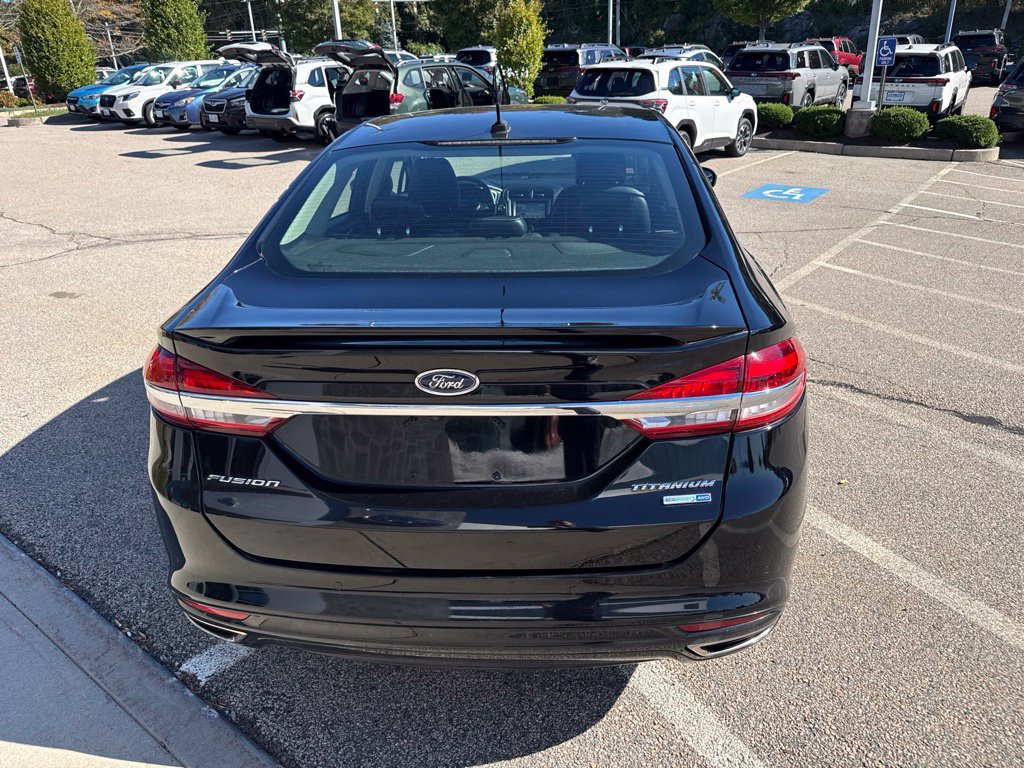 Used 2018 Ford Fusion Titanium AWD/4WD image 3
