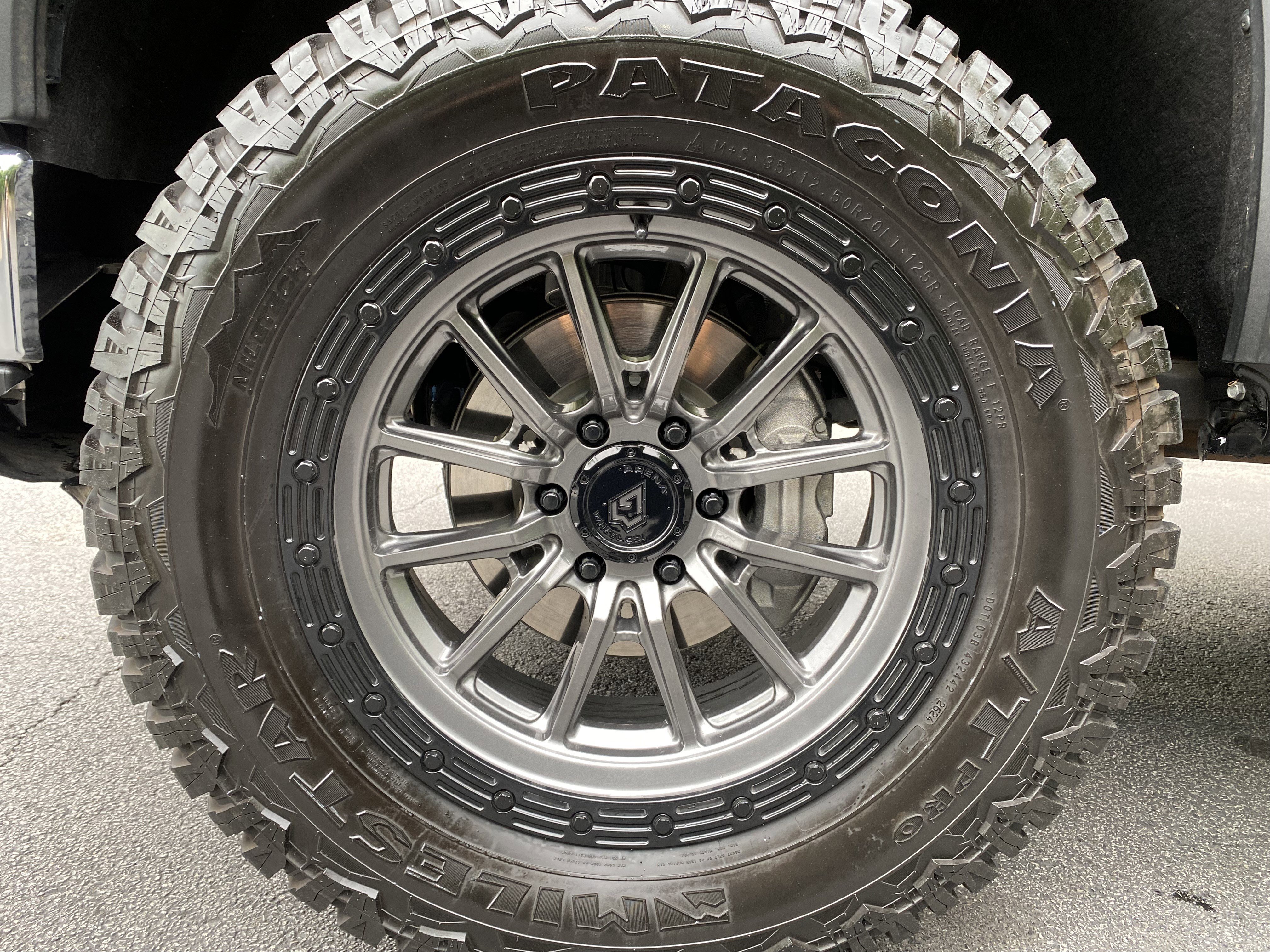 Used 2024 GMC Sierra 1500 SLT AWD/4WD image 45