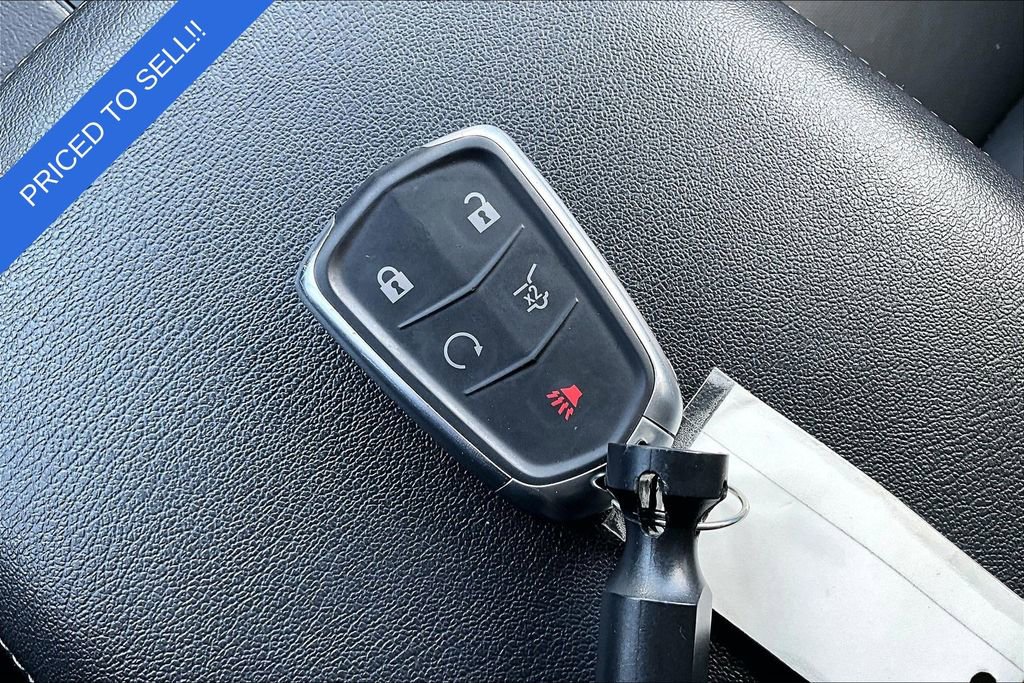 Used 2024 Cadillac XT5 Premium Luxury w/ LPO, Floor Liner Package image 13