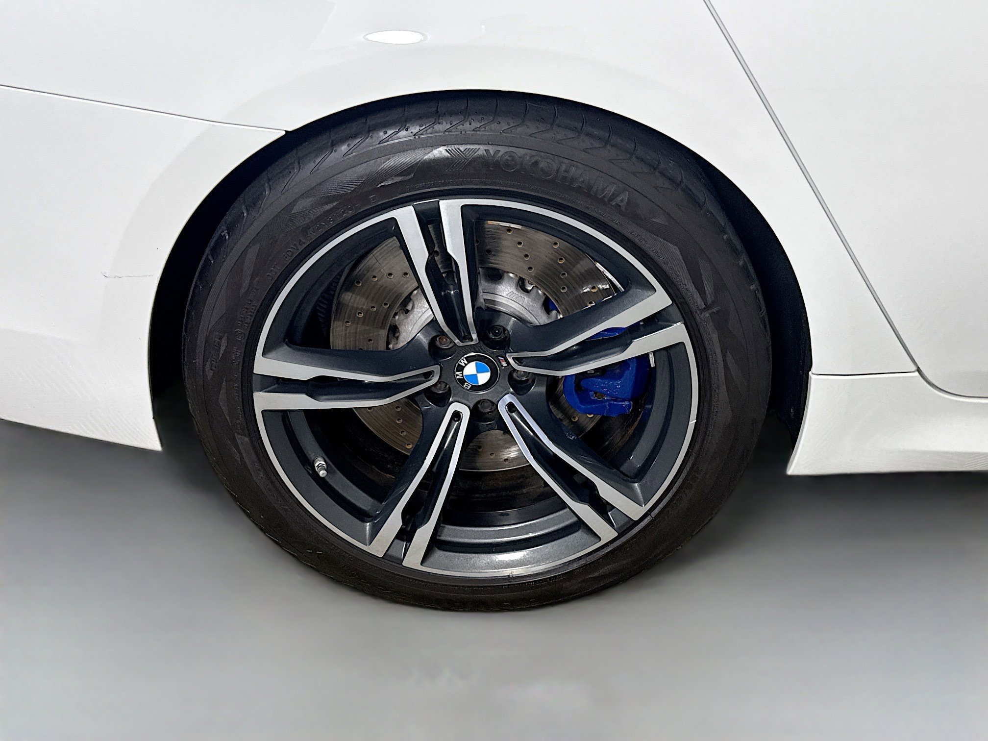 Used 2019 BMW M5 w/ Executive Package image 33