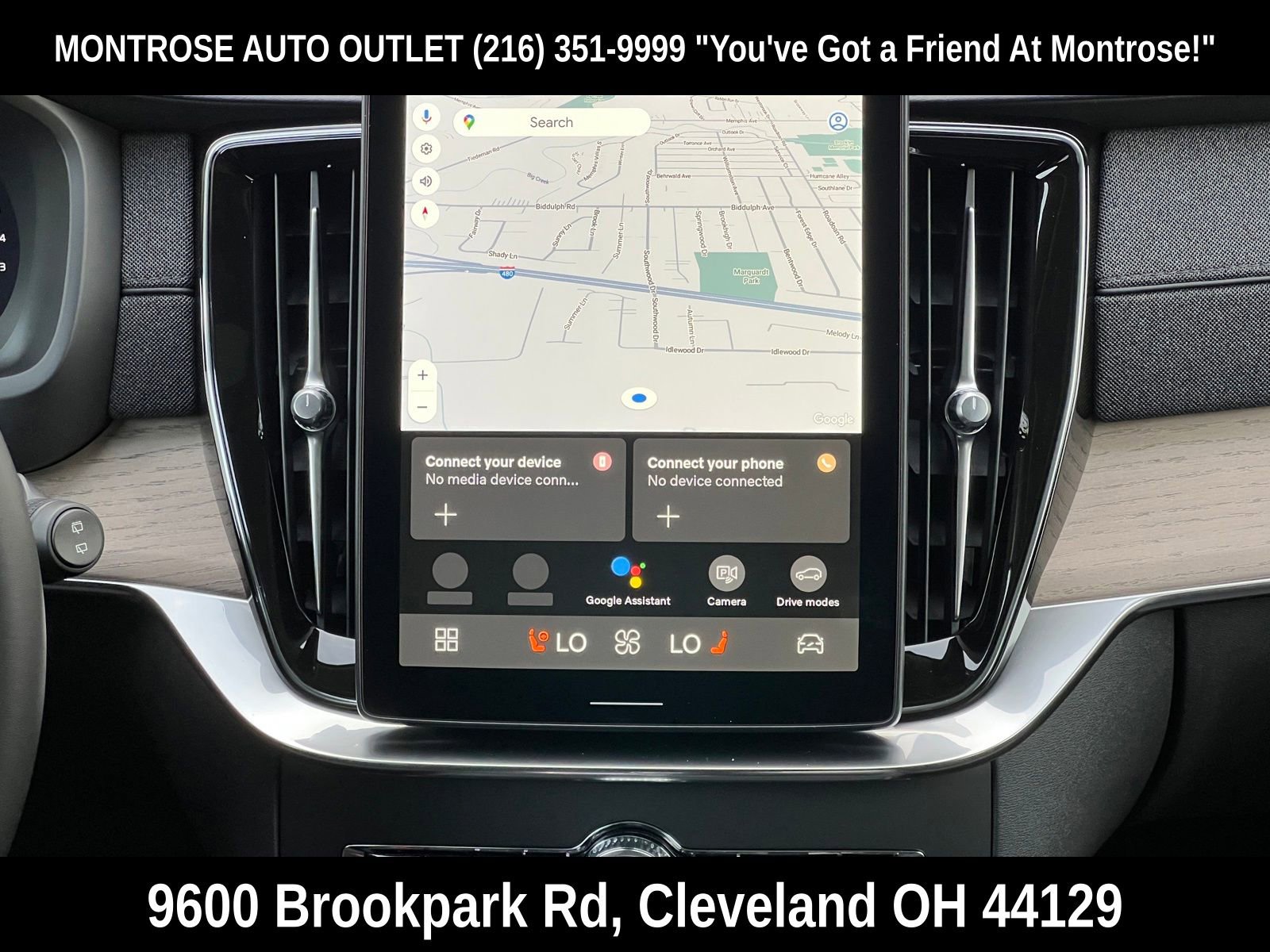 New 2026 Volvo XC90 B6 Plus w/ Protection Package Premier image 25