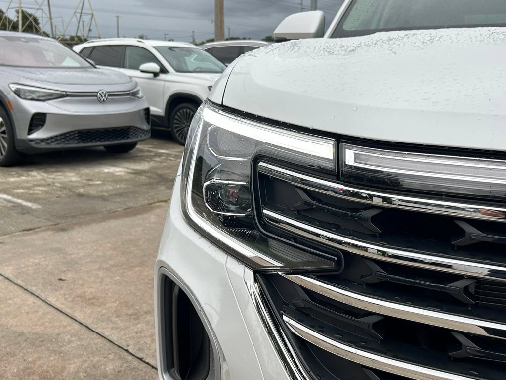 Certified 2026 Volkswagen Atlas SE FWD image 33