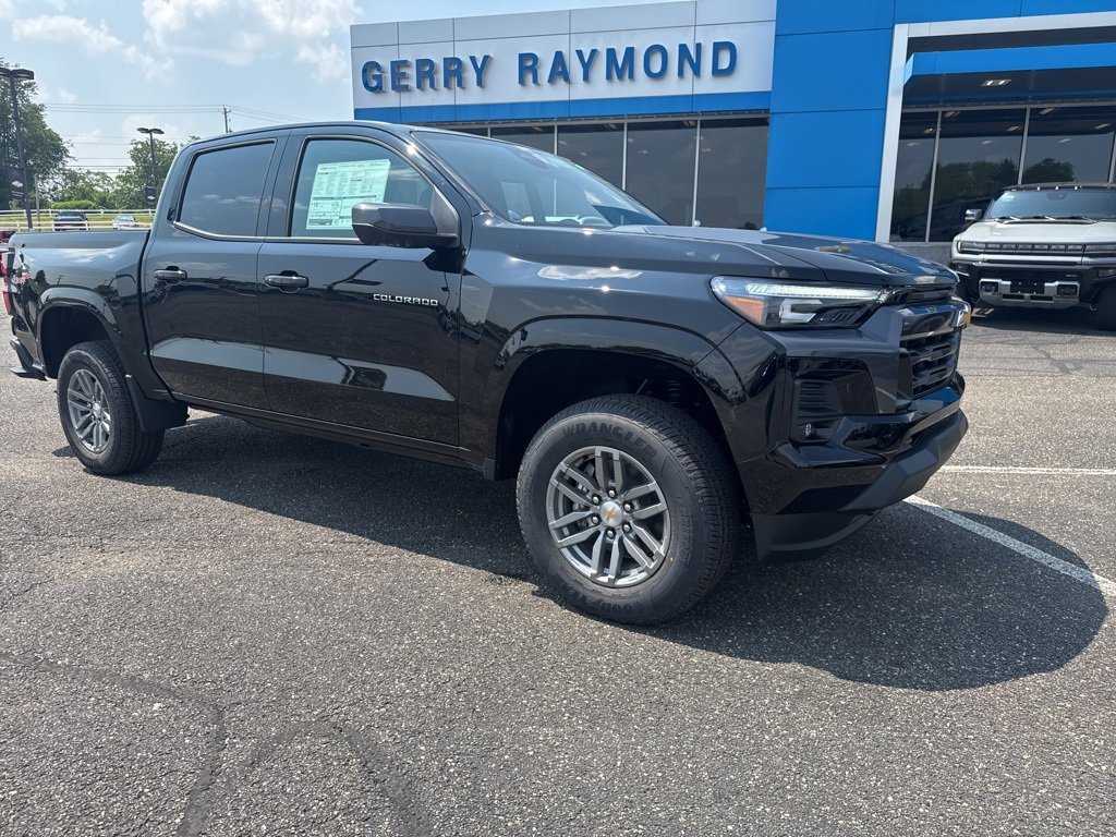 New 2025 Chevrolet Colorado LT w/ LT Convenience Package image 22