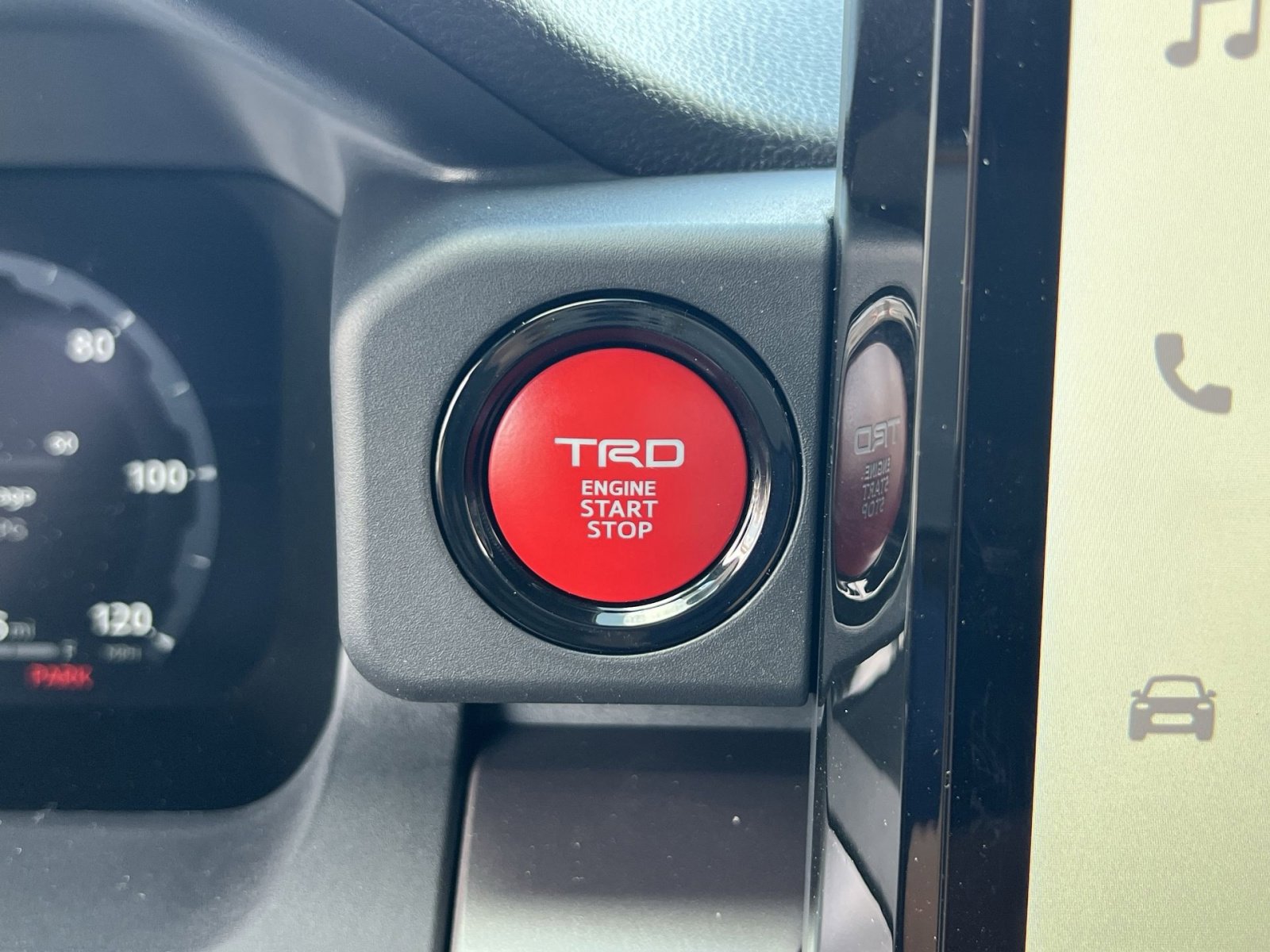 New 2026 Toyota Tacoma TRD Off-Road AWD/4WD image 25