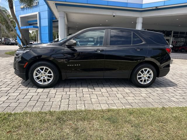 Used 2022 Chevrolet Equinox LS w/ LS Convenience Package FWD image 31