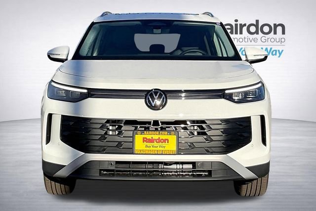 New 2025 Volkswagen Tiguan SE AWD/4WD image 16