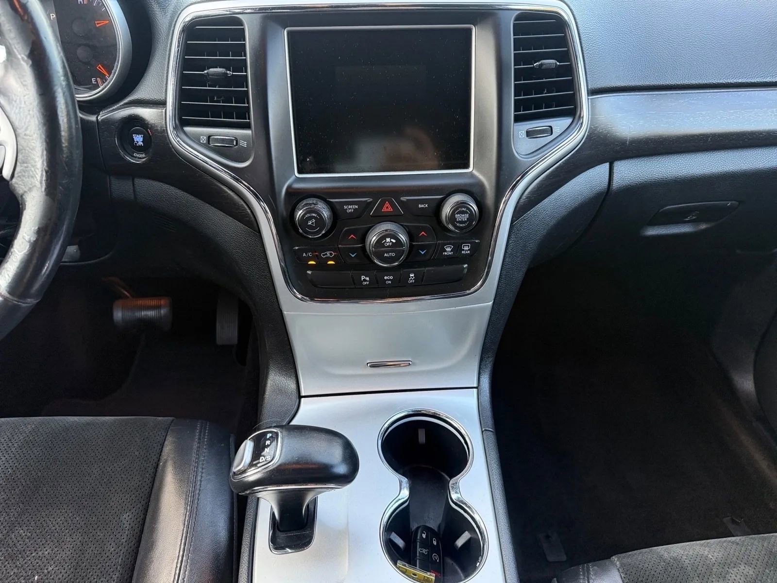 Used 2015 Jeep Grand Cherokee Altitude image 15