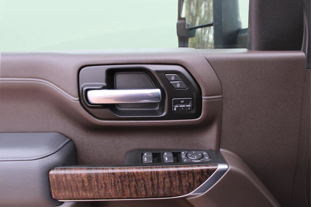 Used 2020 GMC Sierra 3500 Denali w/ Denali Ultimate Package image 20