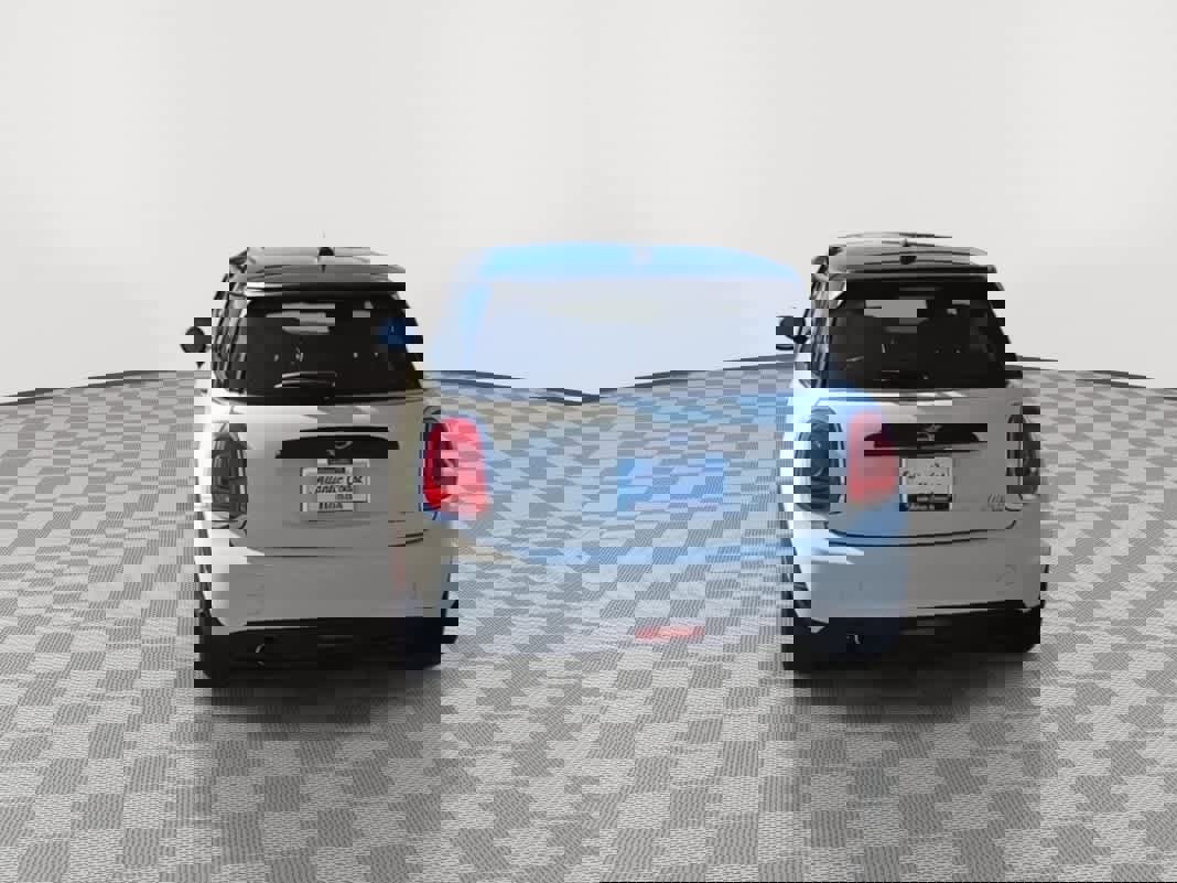 Used 2019 MINI Cooper 2-Door Hardtop image 7