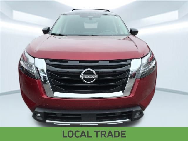 Used 2022 Nissan Pathfinder Platinum w/ Cargo Package image 2