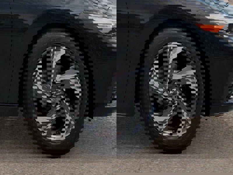 New 2026 Hyundai Elantra Limited image 8