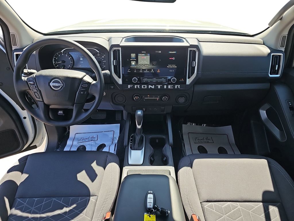 Used 2025 Nissan Frontier SV RWD image 13