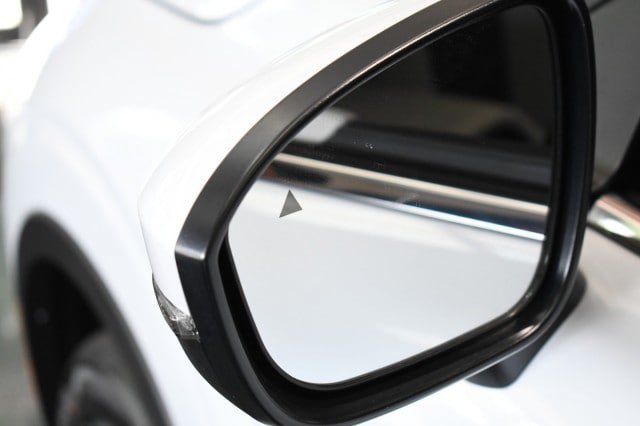 New 2026 Mitsubishi Outlander SE FWD image 8