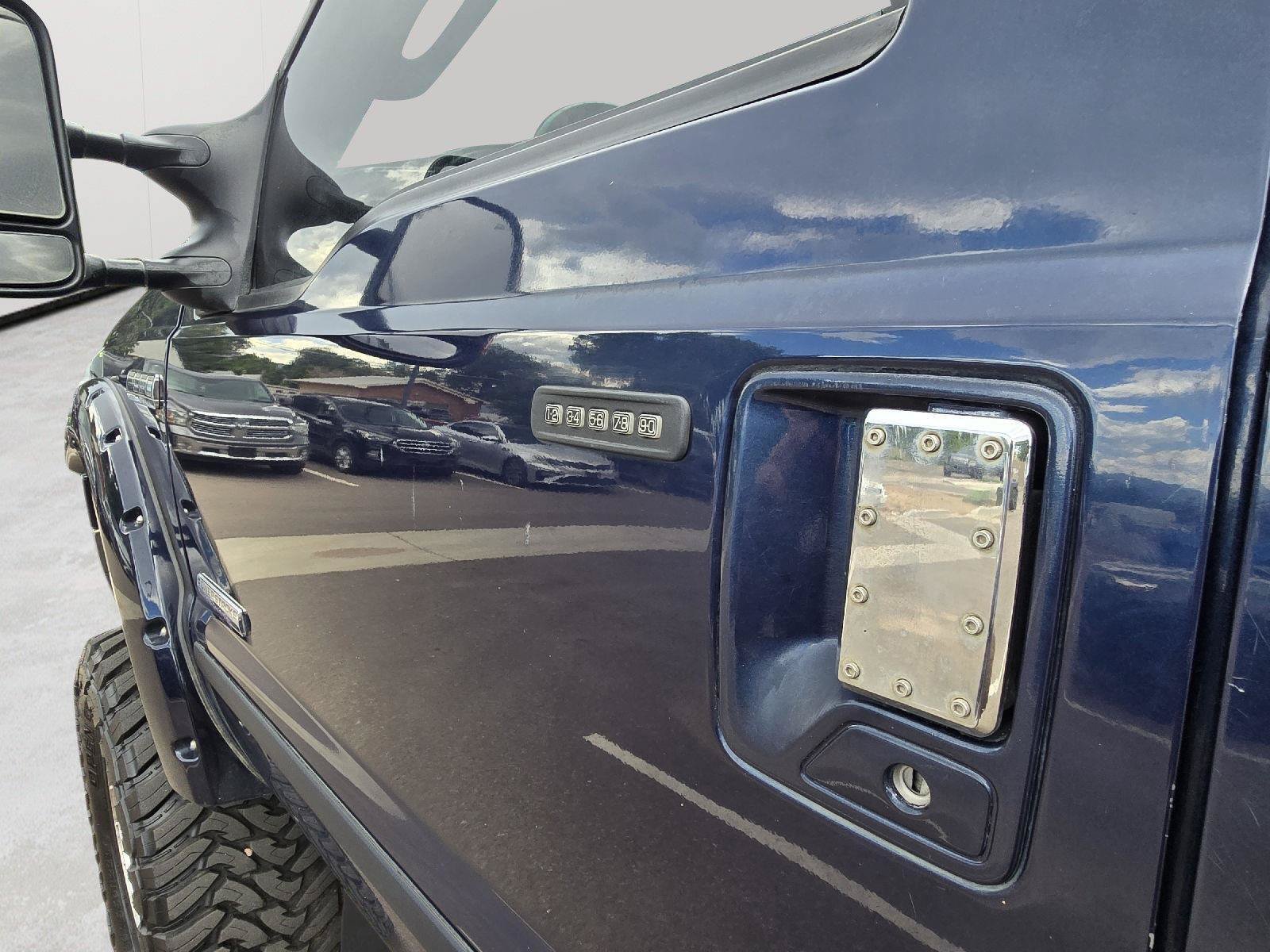 Used 2007 Ford F350 Lariat AWD/4WD image 12